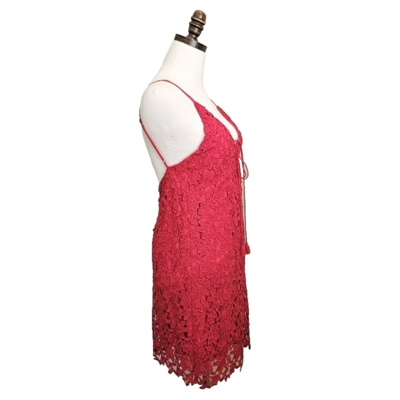 TJD The Jetset Small Red Lace Sexy Bodycon Open Back Party Prom Evening Dress - Picture 3 of 15